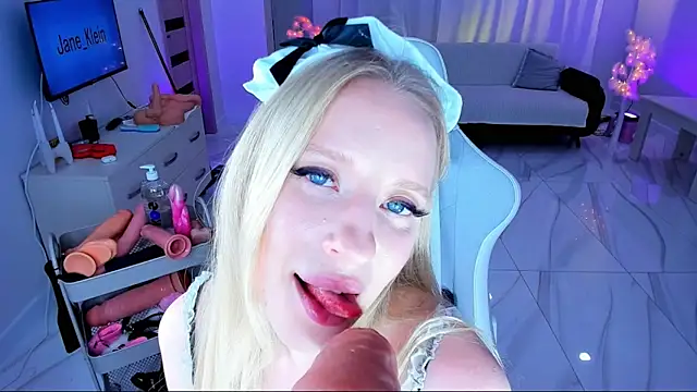 Snapshot of Jane_Klein chatting on 02-19-25, 12:35 Jane Klein online show from 02-19-25, 12:35