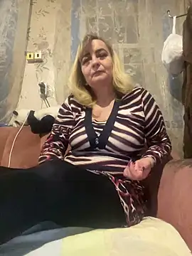 Irina2909xh online show from 02-01-25, 04:33