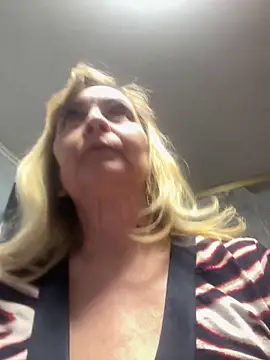 Irina2909xh online show from 02-02-25, 04:54