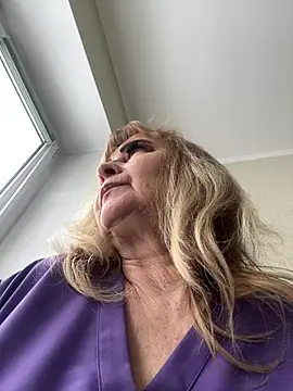 Irina2909xh online show from 01-14-26, 11:27