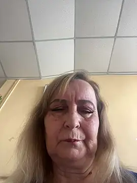 Irina2909xh online show from 06-25-26, 07:35