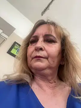 Snapshot of Irina2909@xh chatting on 06-29-26, 09:15 Irina2909xh online show from 06-29-26, 09:15