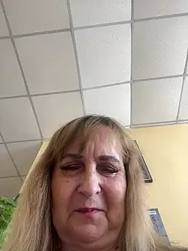 Snapshot of Irina2909@xh chatting on 07-28-26, 09:04 Irina2909xh online show from 07-28-26, 09:04