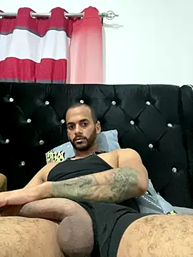 Moodxxx00 online show from 09-19-25, 04:36