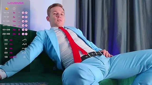 Snapshot of S3Xyes chatting on 01-31-25, 10:20 S3Xyes online show from 01-31-25, 10:20