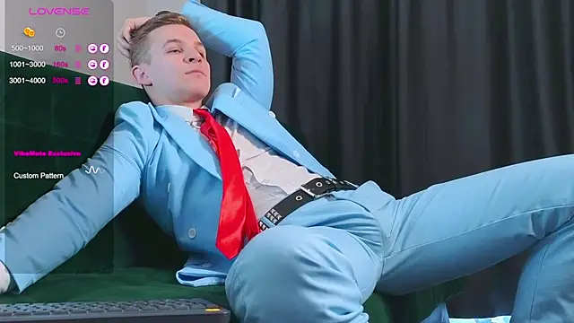 Snapshot of S3Xyes chatting on 02-18-25, 09:54 S3Xyes online show from 02-18-25, 09:54