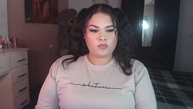 Snapshot of kami_hot_ts chatting on 03-17-26, 05:00 kami hot ts online show from 03-17-26, 05:00