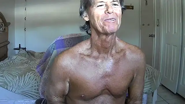 nakeedcowboi65 online show from 05-07-26, 01:27