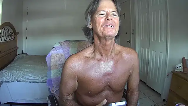 Snapshot of nakeedcowboi65 chatting on 07-17-26, 12:56 nakeedcowboi65 online show from 07-17-26, 12:56