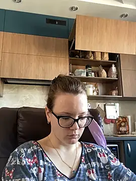 Snapshot of AngelaWhiti chatting on 04-15-26, 08:54 AngelaWhiti online show from 04-15-26, 08:54