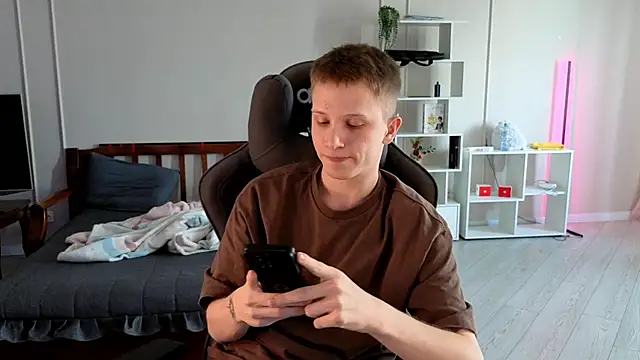 arlekincrop online show from 09-26-25, 05:22