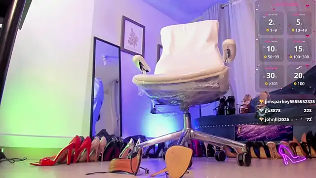 Ashley leon  online show from 12-15-24, 05:20