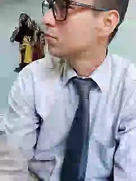 Snapshot of Business_dickkk chatting on 12-27-24, 09:00 Business dickkk online show from 12-27-24, 09:00