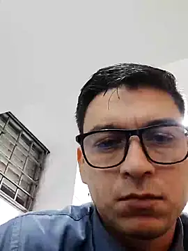 Snapshot of Business_dickkk chatting on 03-21-25, 12:17 Business dickkk online show from 03-21-25, 12:17