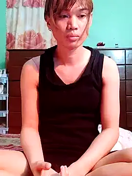 QueenSoreal online show from 09-20-25, 08:54