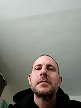 verylargecock online show from 02-08-26, 01:03