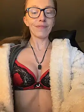 Heidi Harper online show from 01-28-25, 04:52