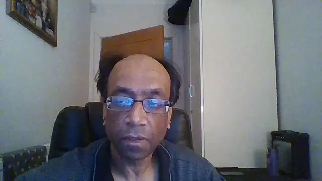 Snapshot of rauncher1 chatting on 01-06-25, 09:41 rauncher1 online show from 01-06-25, 09:41