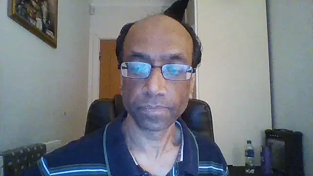 Snapshot of rauncher1 chatting on 01-06-25, 02:03 rauncher1 online show from 01-06-25, 02:03