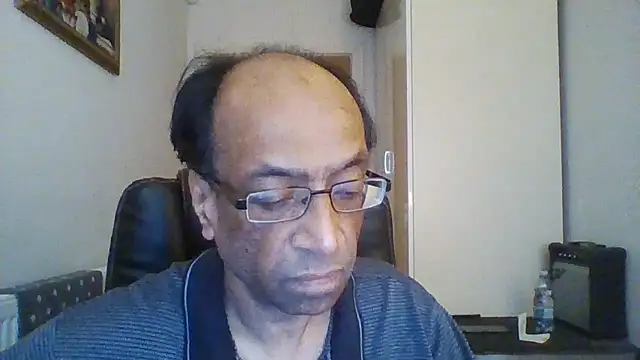 Snapshot of rauncher1 chatting on 01-20-25, 09:35 rauncher1 online show from 01-20-25, 09:35