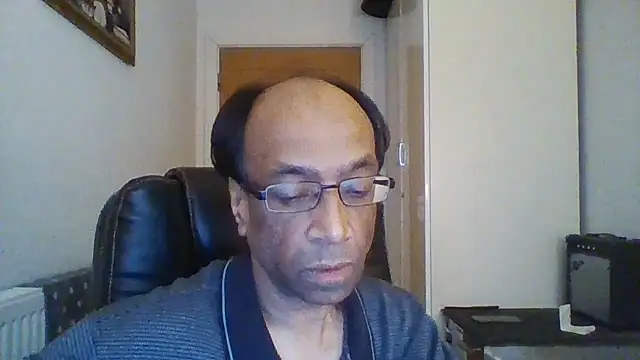 Snapshot of rauncher1 chatting on 01-21-25, 09:46 rauncher1 online show from 01-21-25, 09:46