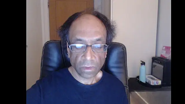 rauncher1 online show from 05-05-26, 08:22