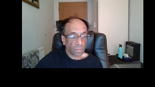 rauncher1 online show from 06-16-26, 10:29