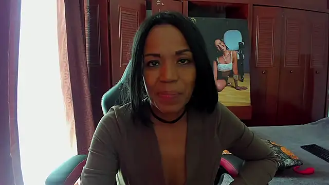 Snapshot of LUISSA_ chatting on 01-27-25, 06:20 LUISSA online show from 01-27-25, 06:20
