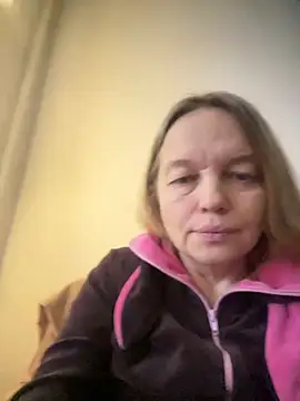 Susanel online show from 12-15-24, 10:50