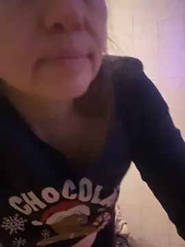 Snapshot of Susanel chatting on 01-05-26, 08:12 Susanel online show from 01-05-26, 08:12