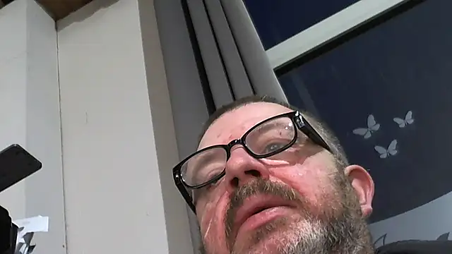 Snapshot of neegrr chatting on 01-13-26, 07:02 neegrr online show from 01-13-26, 07:02