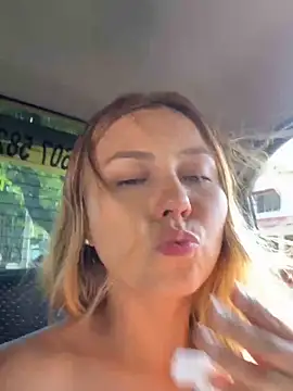 Brittanyrosexx online show from 01-11-25, 07:49