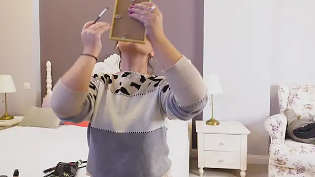 FeliciaKrige online show from 02-16-25, 06:54