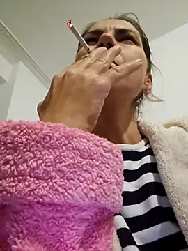 FeliciaKrige online show from 10-30-25, 09:15