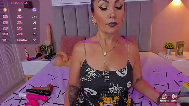 chantall1375 online show from 12-15-24, 07:53