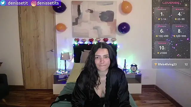 DenisseTits online show from 02-11-25, 11:33