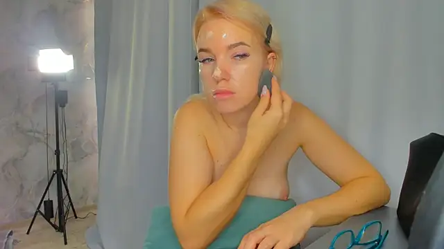 succubus online show from 10-31-25, 07:42