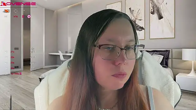 Snapshot of Victoria_Romans chatting on 10-04-25, 07:45 Victoria Romans online show from 10-04-25, 07:45