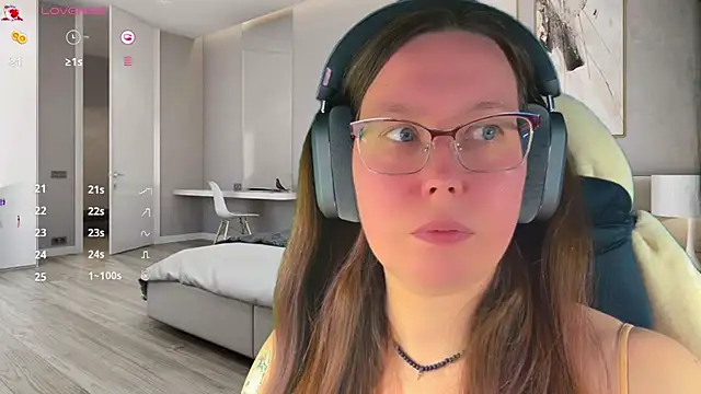 Victoria Romans online show from 05-04-26, 01:23