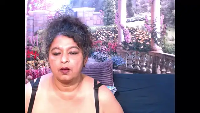 Snapshot of indianstar75 chatting on 02-01-25, 05:37 indianstar75 online show from 02-01-25, 05:37