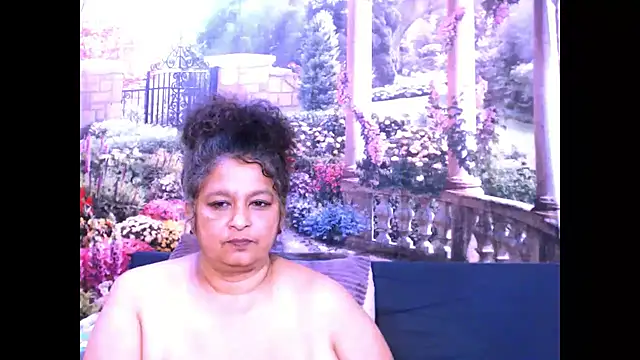 Snapshot of indianstar75 chatting on 02-07-25, 02:50 indianstar75 online show from 02-07-25, 02:50