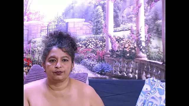 Snapshot of indianstar75 chatting on 02-18-25, 06:48 indianstar75 online show from 02-18-25, 06:48