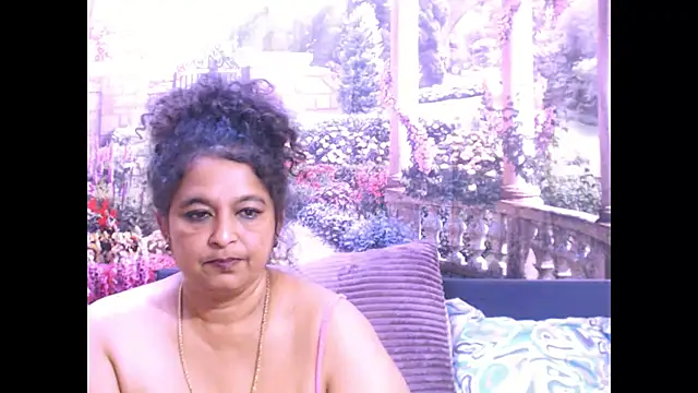 Snapshot of indianstar75 chatting on 03-07-25, 01:31 indianstar75 online show from 03-07-25, 01:31