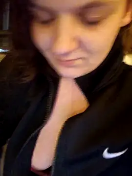 Snapshot of Cutegirlforyou chatting on 03-01-25, 12:01 Cutegirlforyou online show from 03-01-25, 12:01