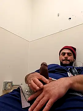 gardy8585 online show from 11-25-25, 01:22