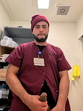 gardy8585 online show from 12-21-25, 12:56