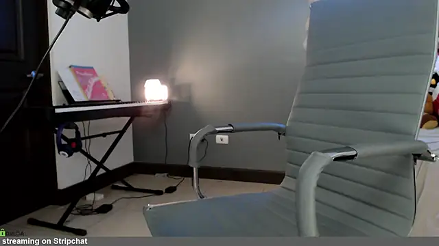 minarocket  online show from 02-19-26, 04:58