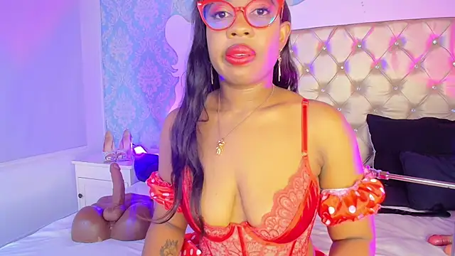 CaseyMoon online show from 05-09-26, 01:27
