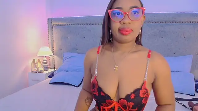CaseyMoon online show from 06-20-26, 12:19