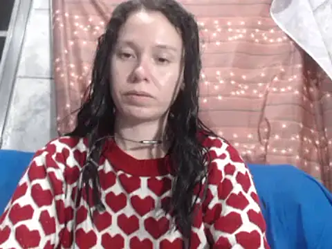 Venusluxodomme online show from 09-28-25, 05:35